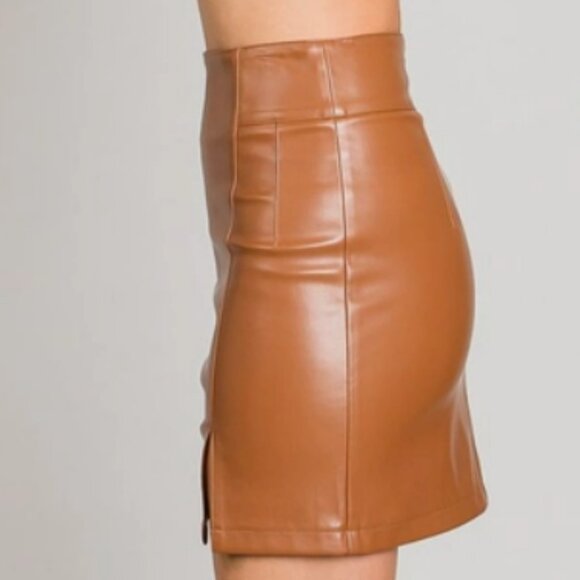 Heyson Stretchy Zippered Faux Leather Skirt - Chestnut - Picture 3 of 3